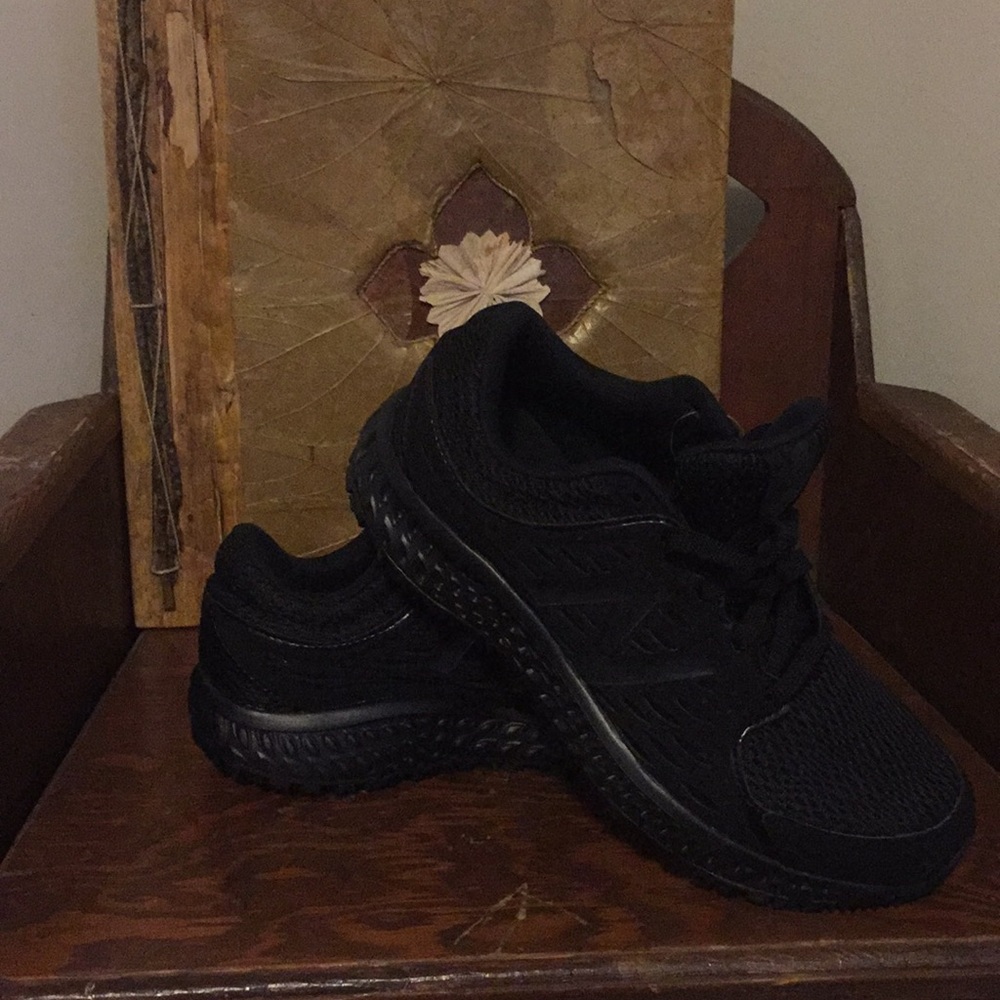 New balance shoes for crews
